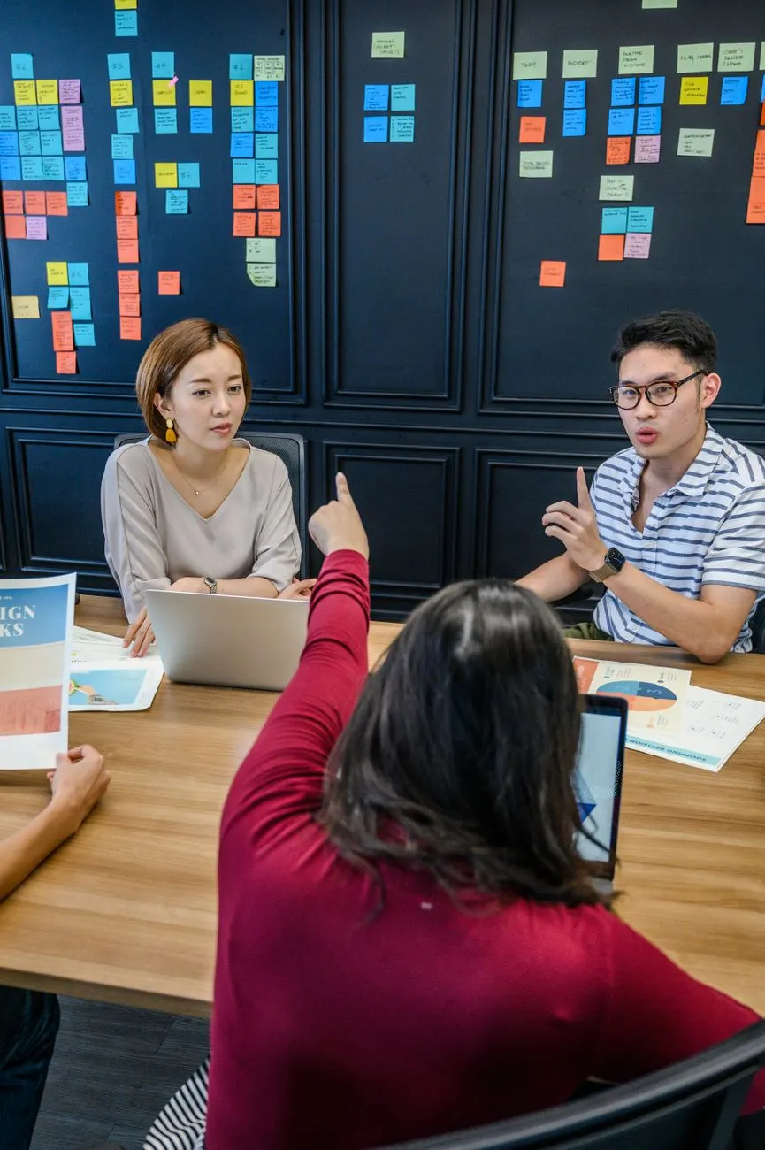 青岛嘉暖家家政服务标准流程解析：家庭清洁与老人护理服务规范