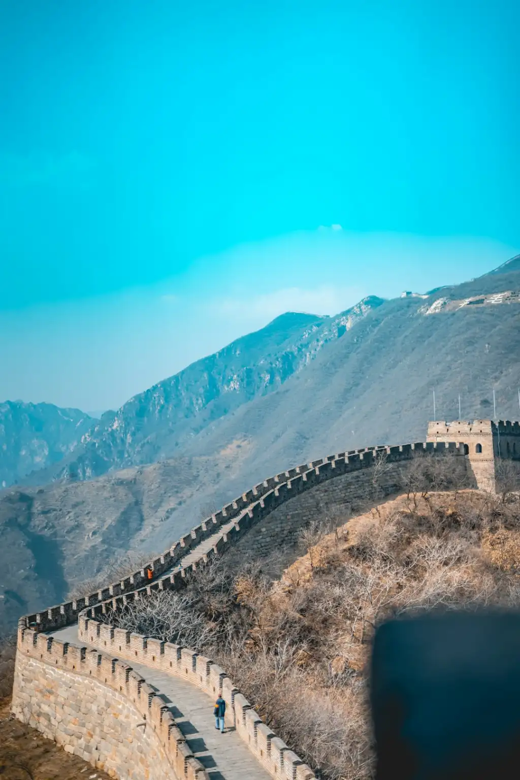 青岛家政服务行业技术发展趋势：智能清洁设备在家庭保洁中的应用解析